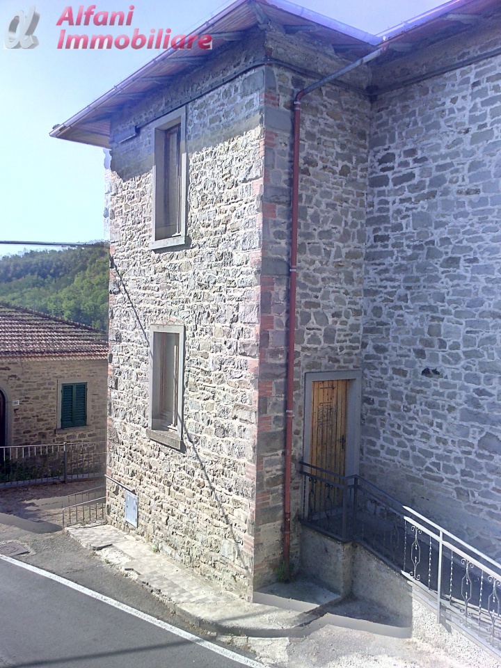 Casa singola in vendita a Talla