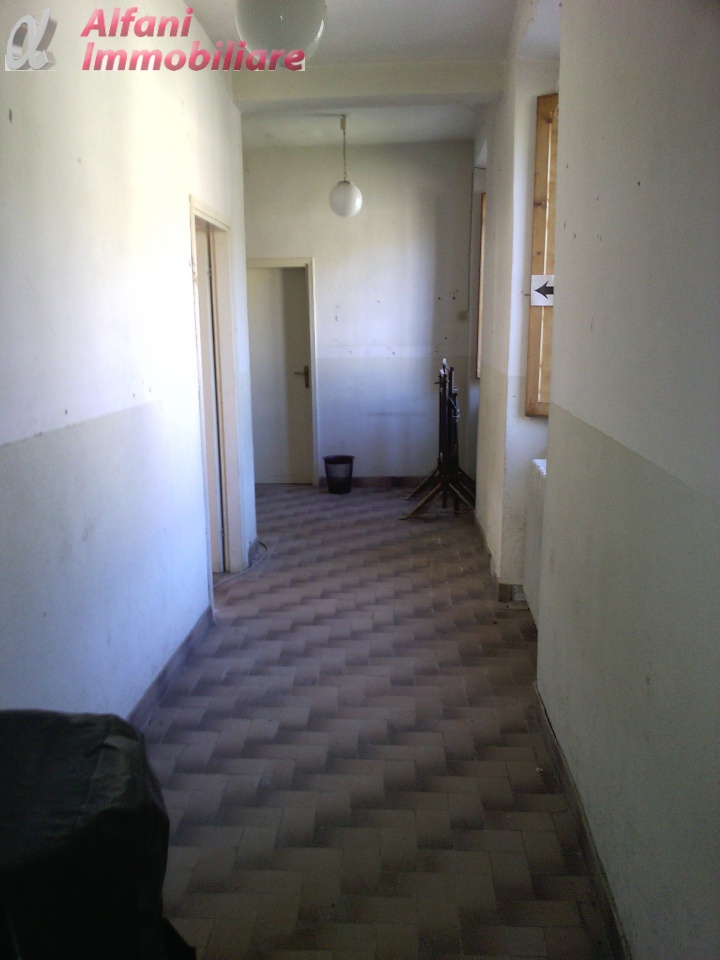 Casa singola in vendita a Talla