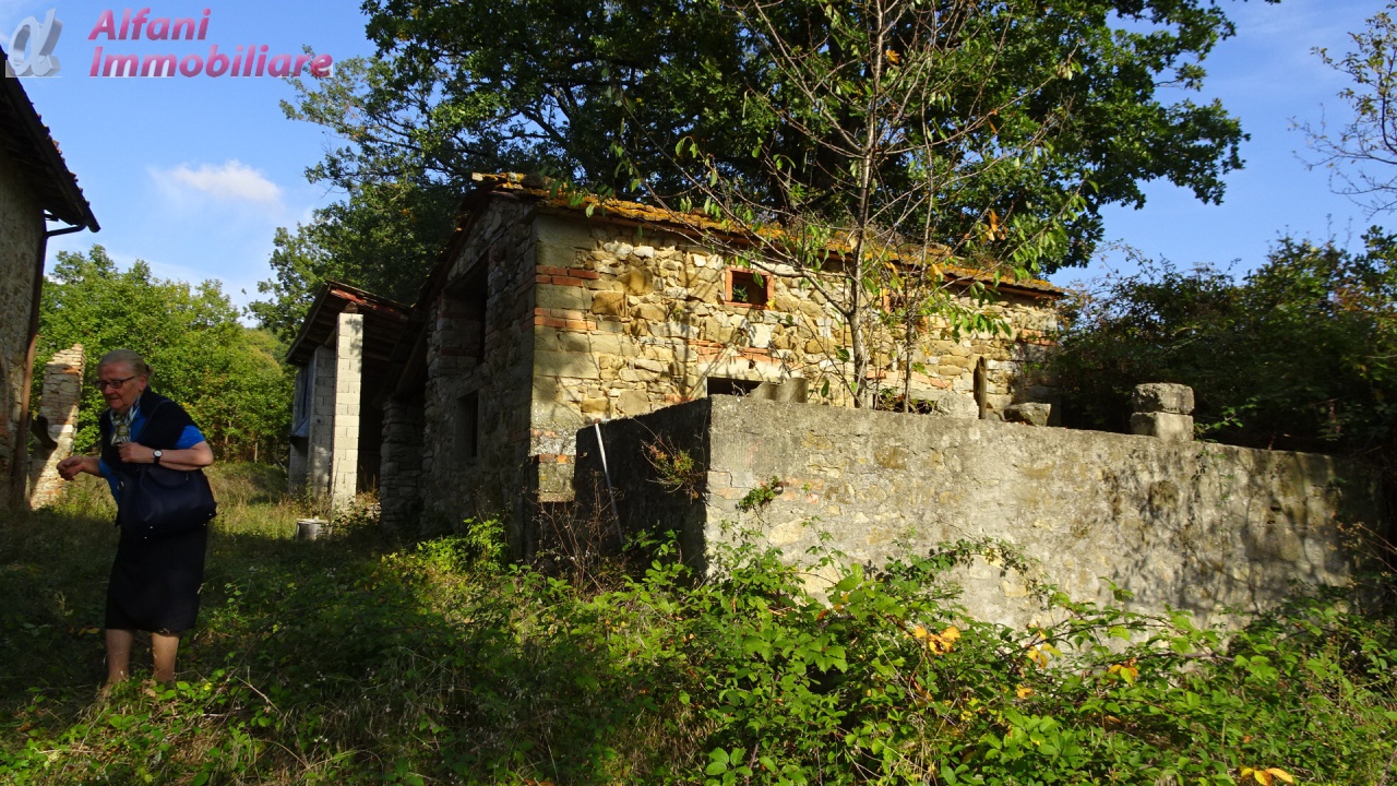 Cascina/Casale/Masseria in vendita a Poppi
