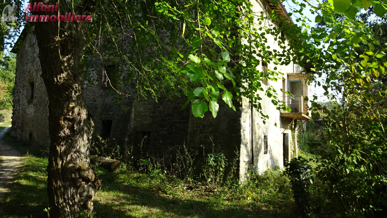 Cascina/Casale/Masseria in vendita a Poppi