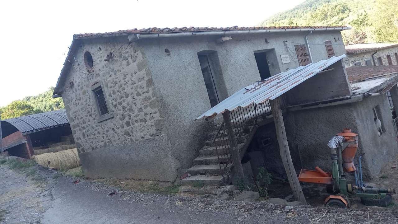 Magazzino in vendita a Bibbiena