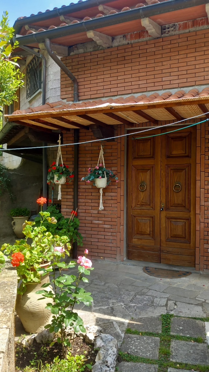 Casa singola in vendita a Talla