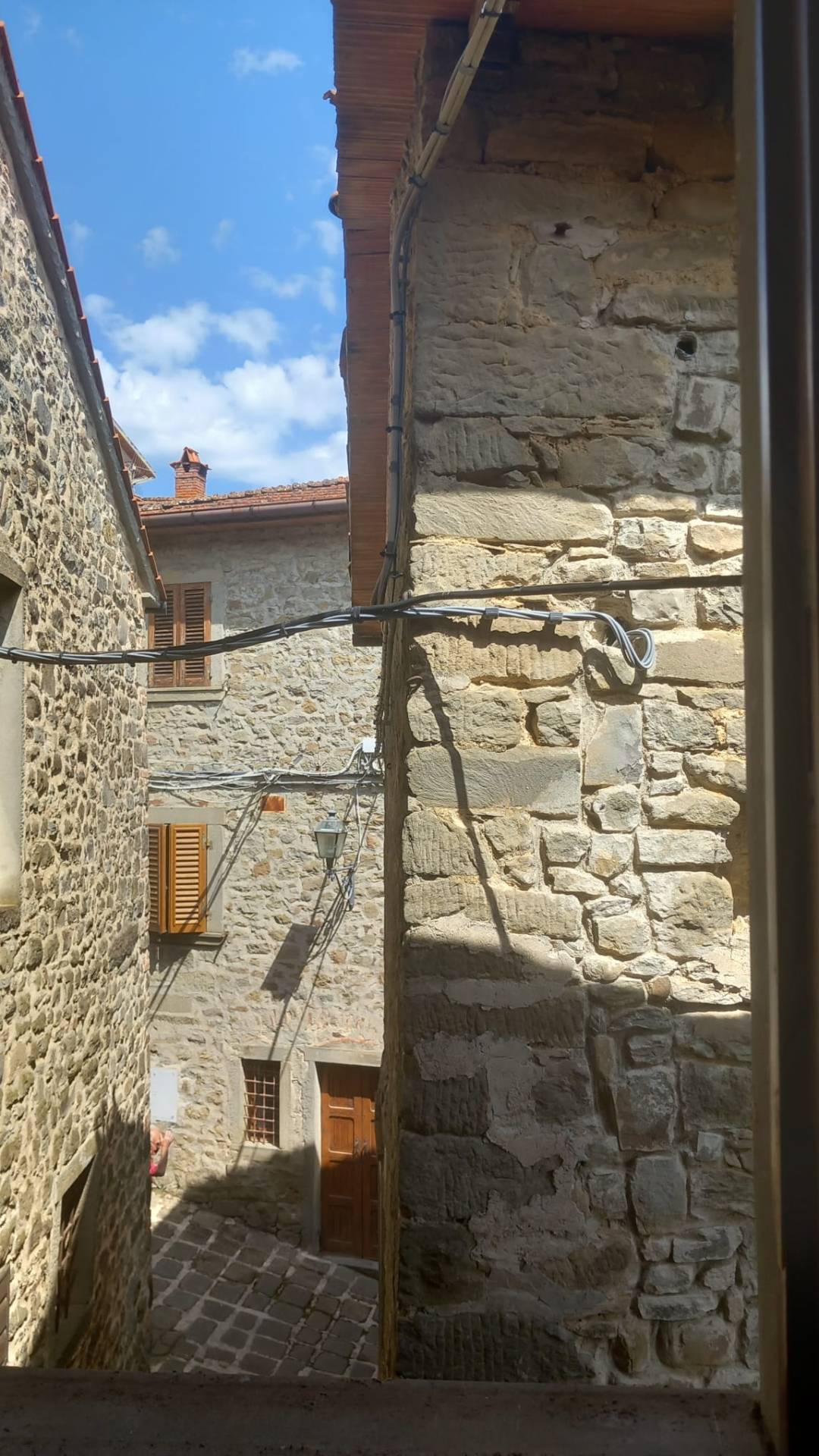 Appartamento indipendente in vendita a Ortignano Raggiolo, Raggiolo