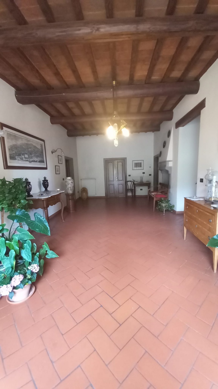 Cascina/Casale/Masseria in vendita a Subbiano