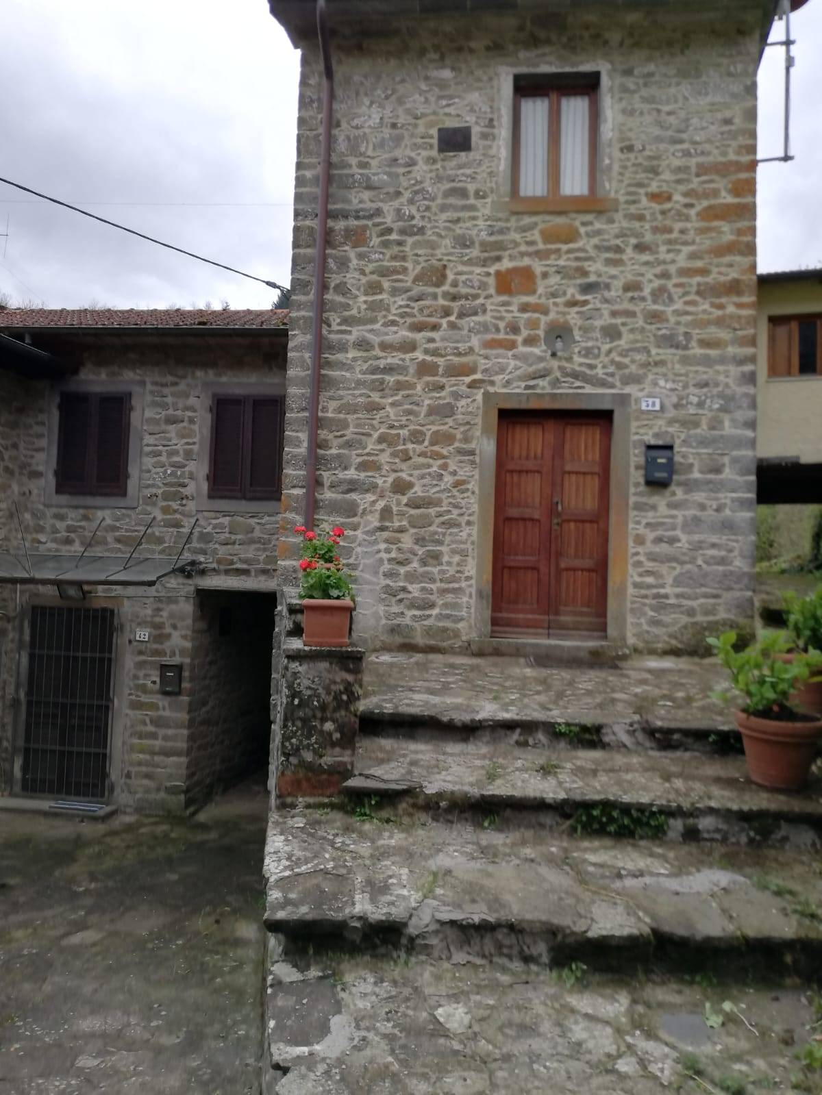 TERRATETTO in vendita a Ortignano Raggiolo, Raggiolo