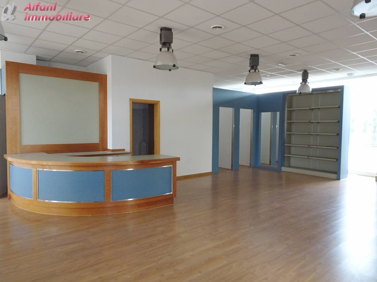 Locale commerciale in vendita a Bibbiena