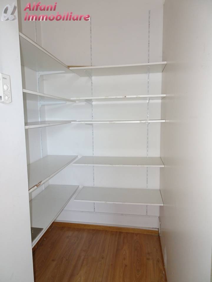 Locale commerciale in vendita a Bibbiena