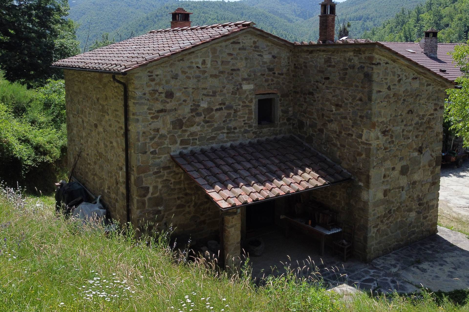 Casa singola in vendita a Londa, Croce a Mori (Valico)