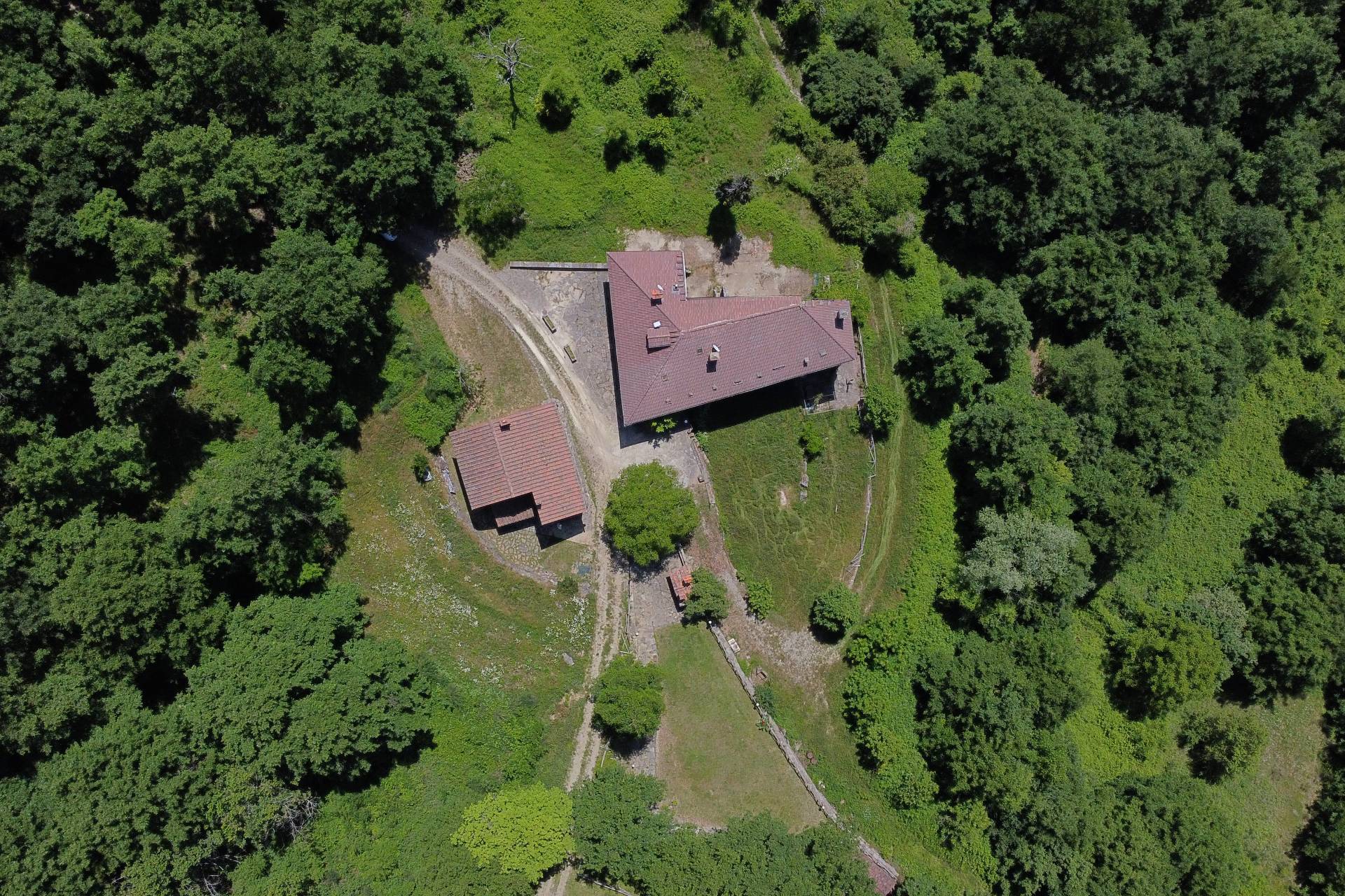Casa singola in vendita a Londa, Croce a Mori (Valico)