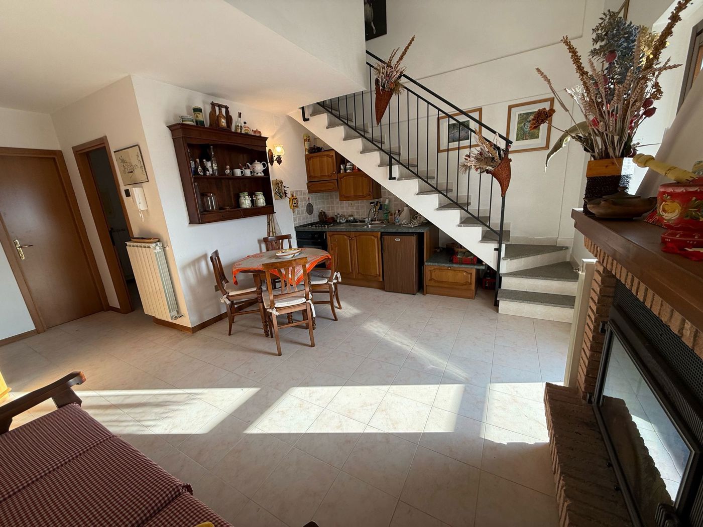 Quadrilocale in vendita a Ovindoli