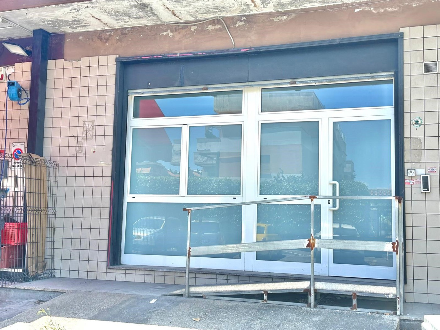 Negozio in affitto a Ciampino