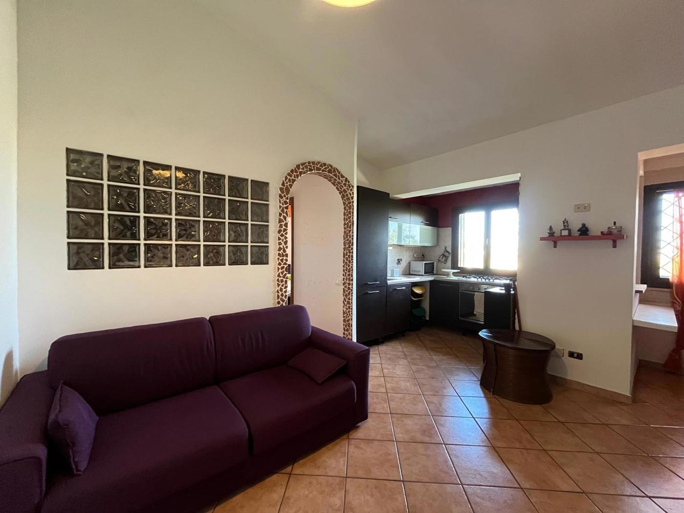 Bilocale arredato in affitto a Roma