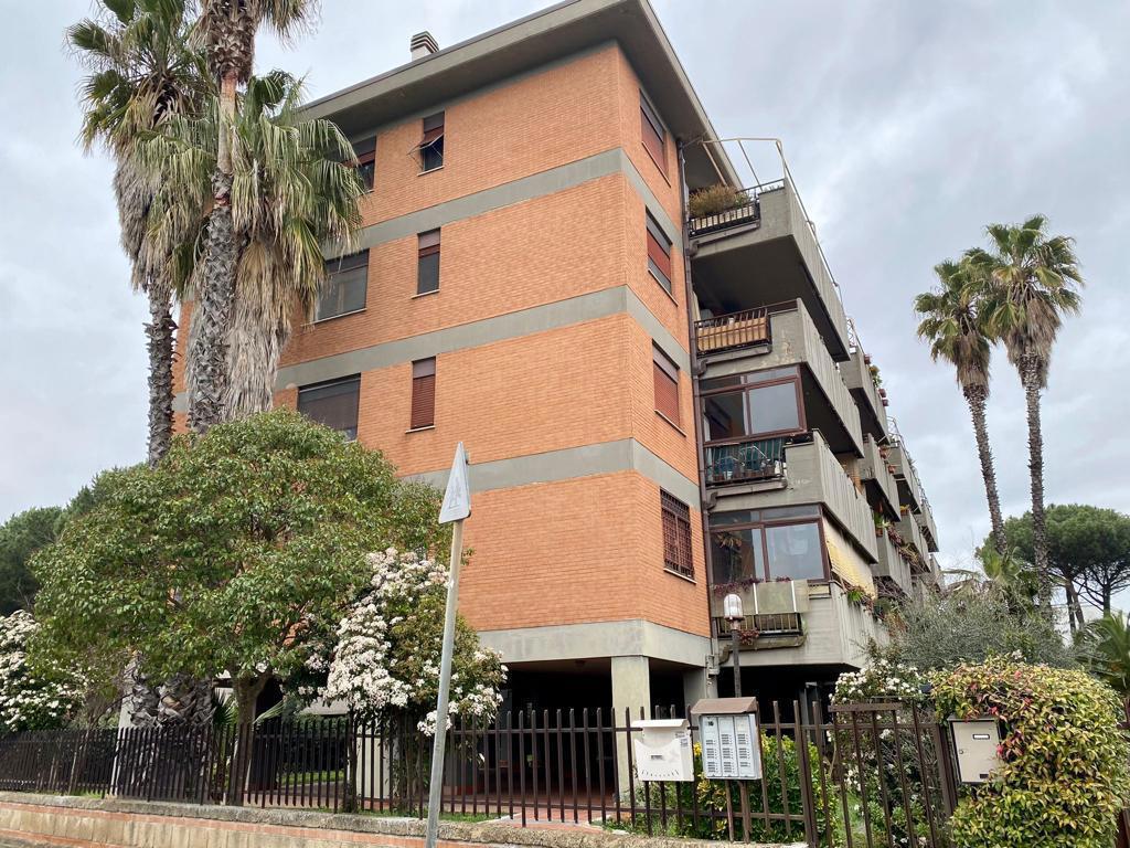 Bilocale arredato in affitto a Roma