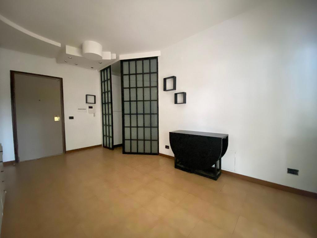 Bilocale arredato in affitto a Roma