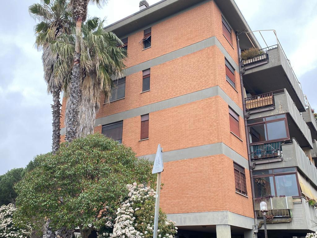 Bilocale arredato in affitto a Roma