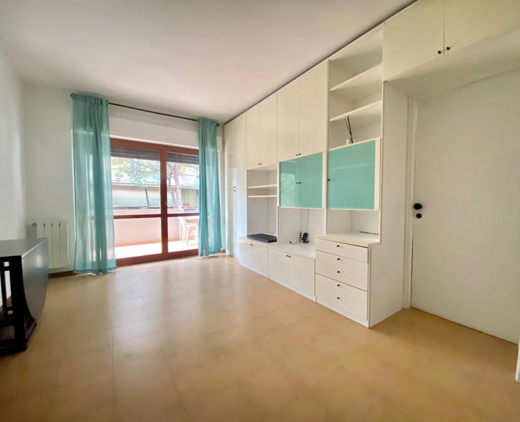 Bilocale arredato in affitto a Roma