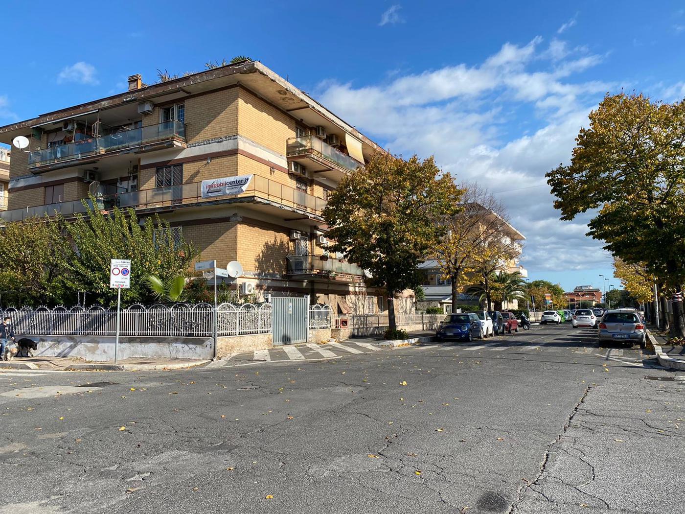 Attico arredato in affitto a Ciampino