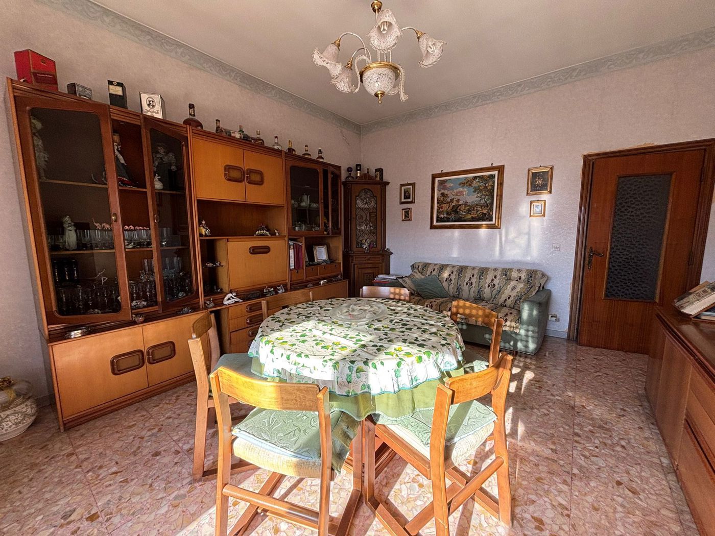 Quadrilocale da ristrutturare a Colonna