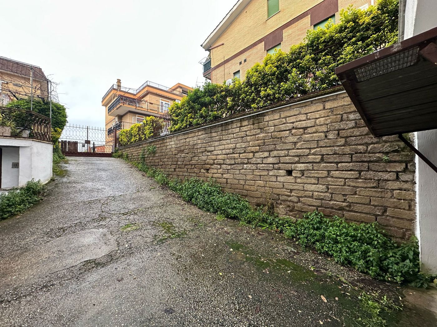 Box/Garage 12mq in affitto a Ciampino