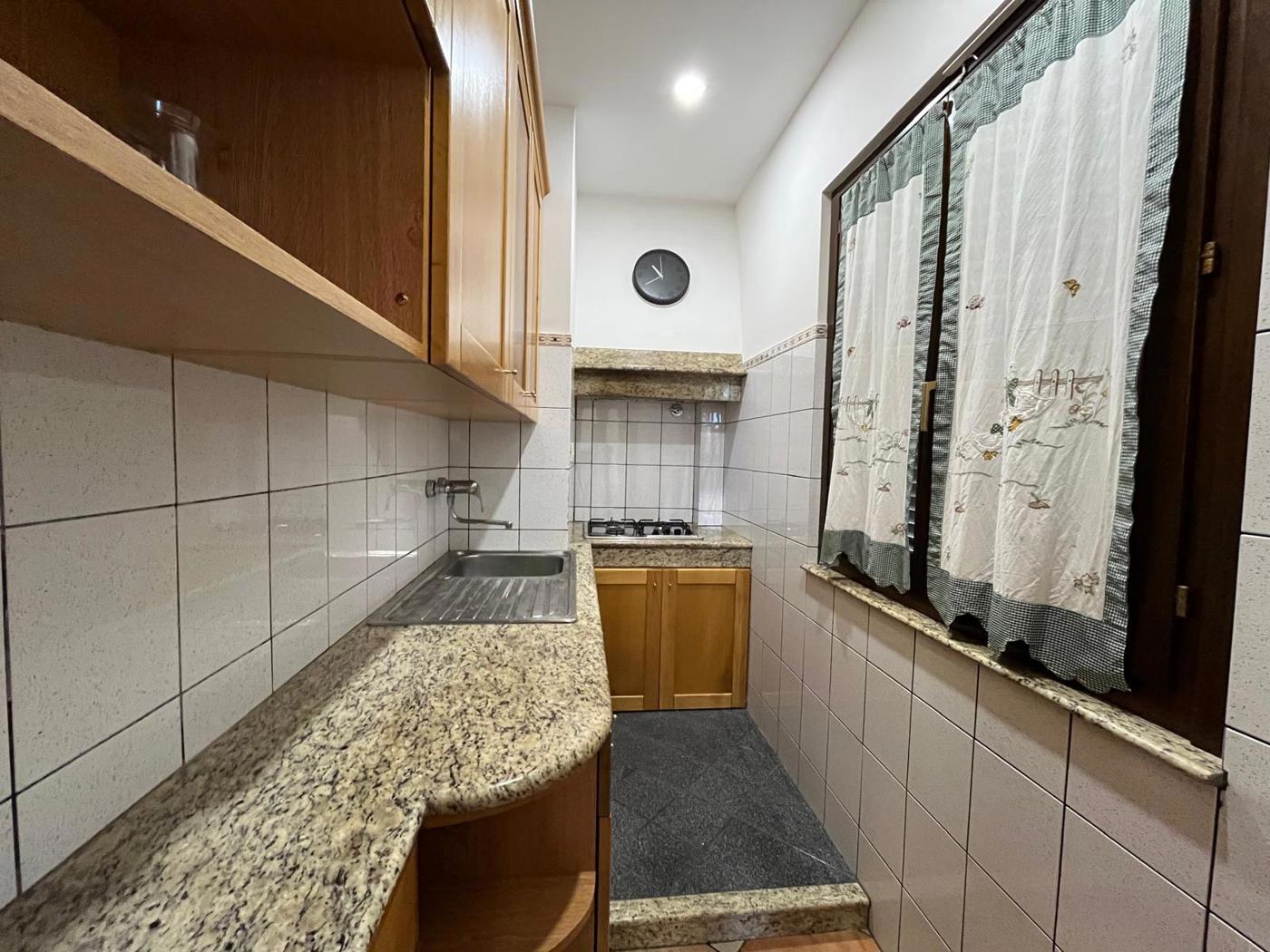 Monolocale arredato in affitto a Roma