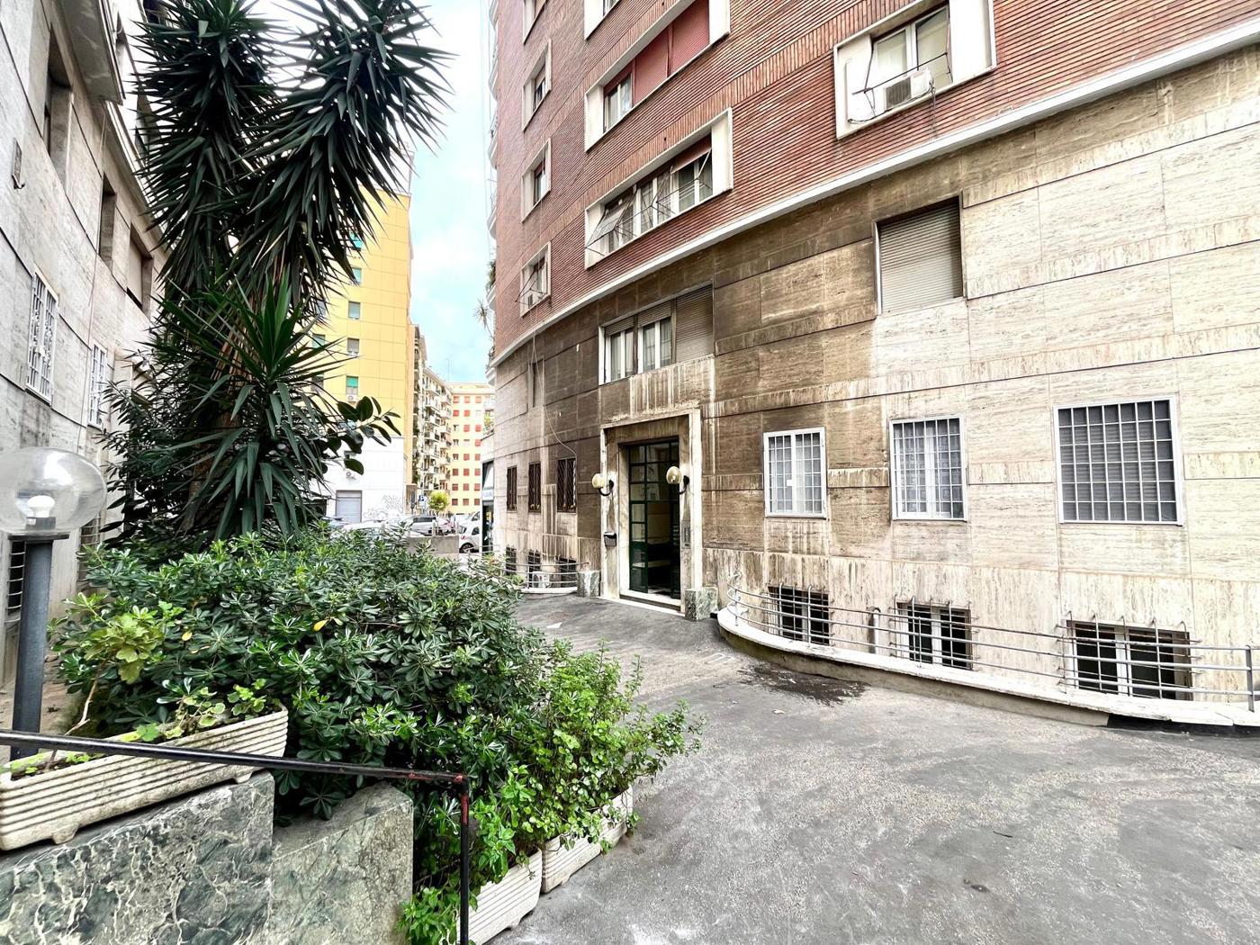 Bilocale arredato in affitto a Roma