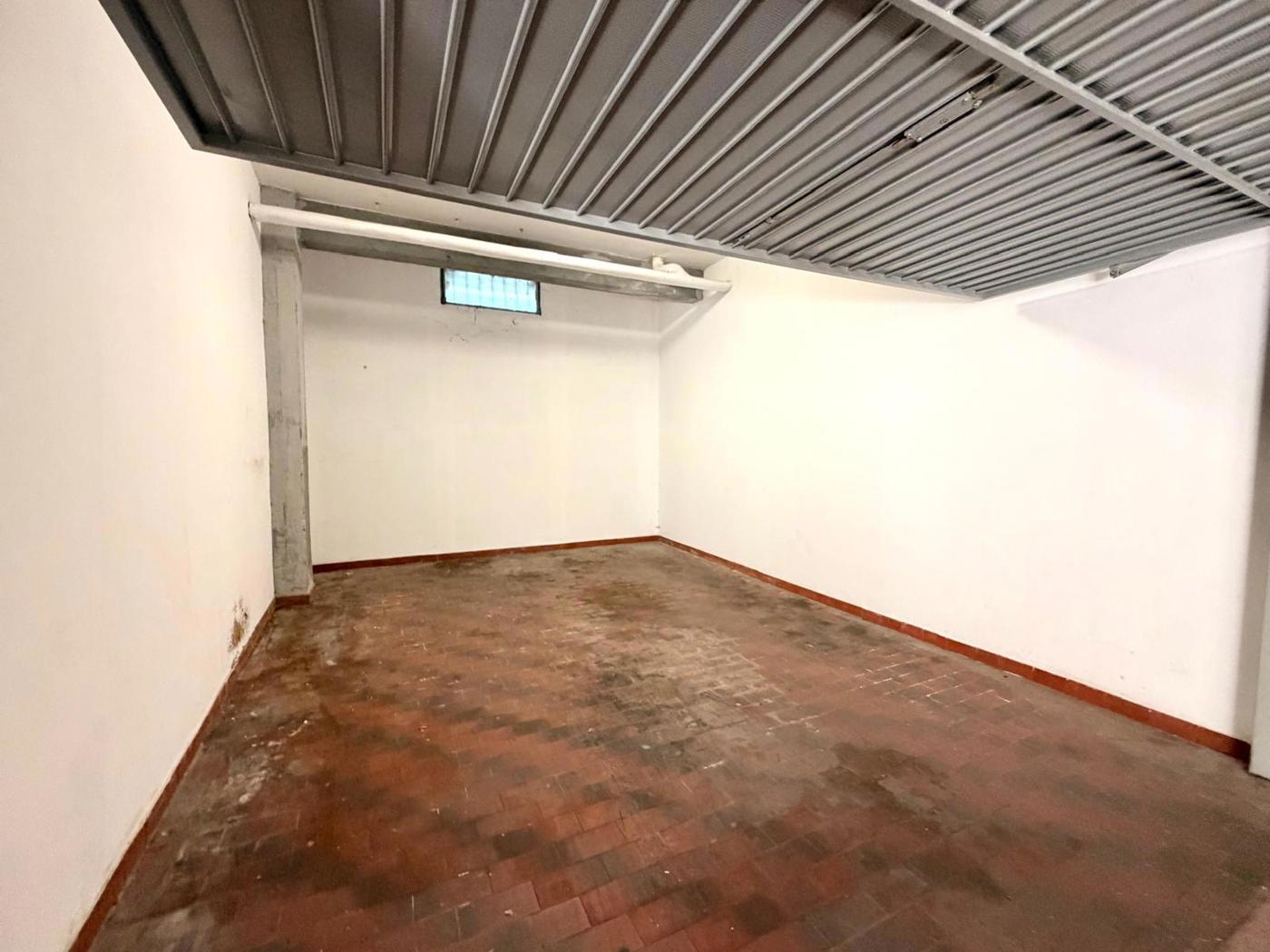 Box/Garage 18mq in affitto a Roma
