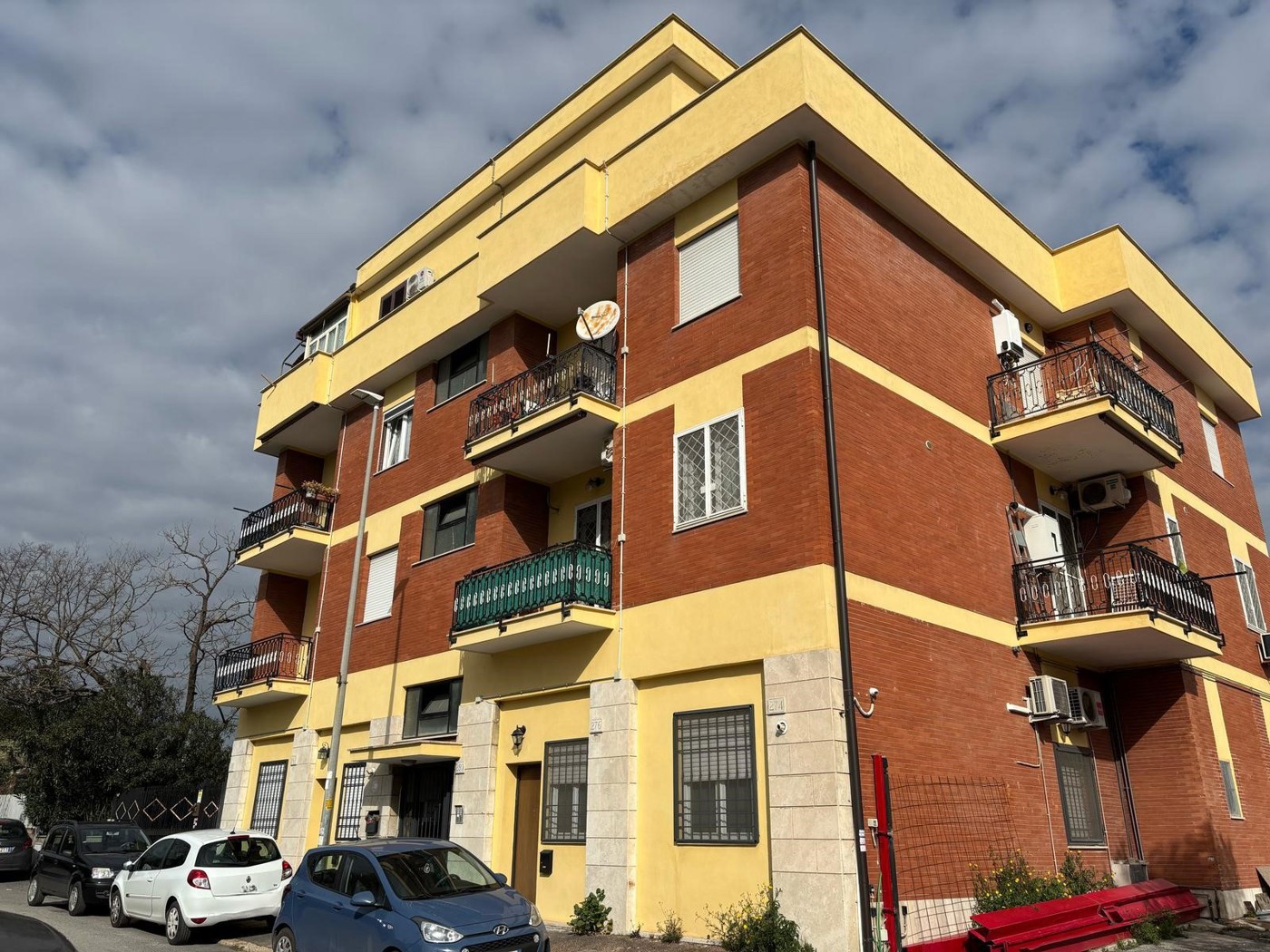 Bilocale arredato in affitto a Roma