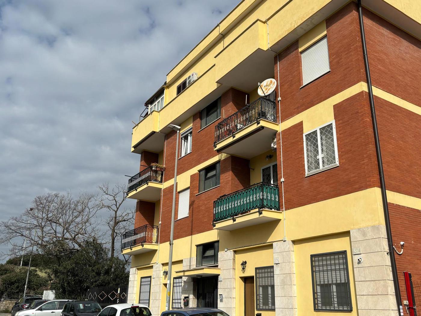 Bilocale arredato in affitto a Roma