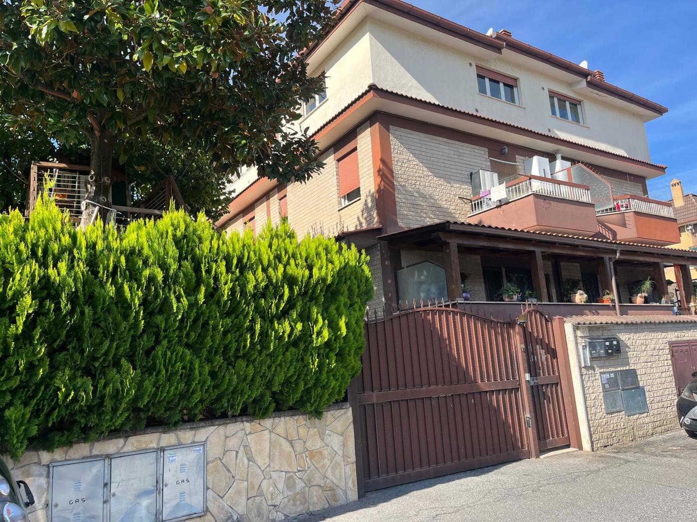 Bilocale arredato in affitto a Roma