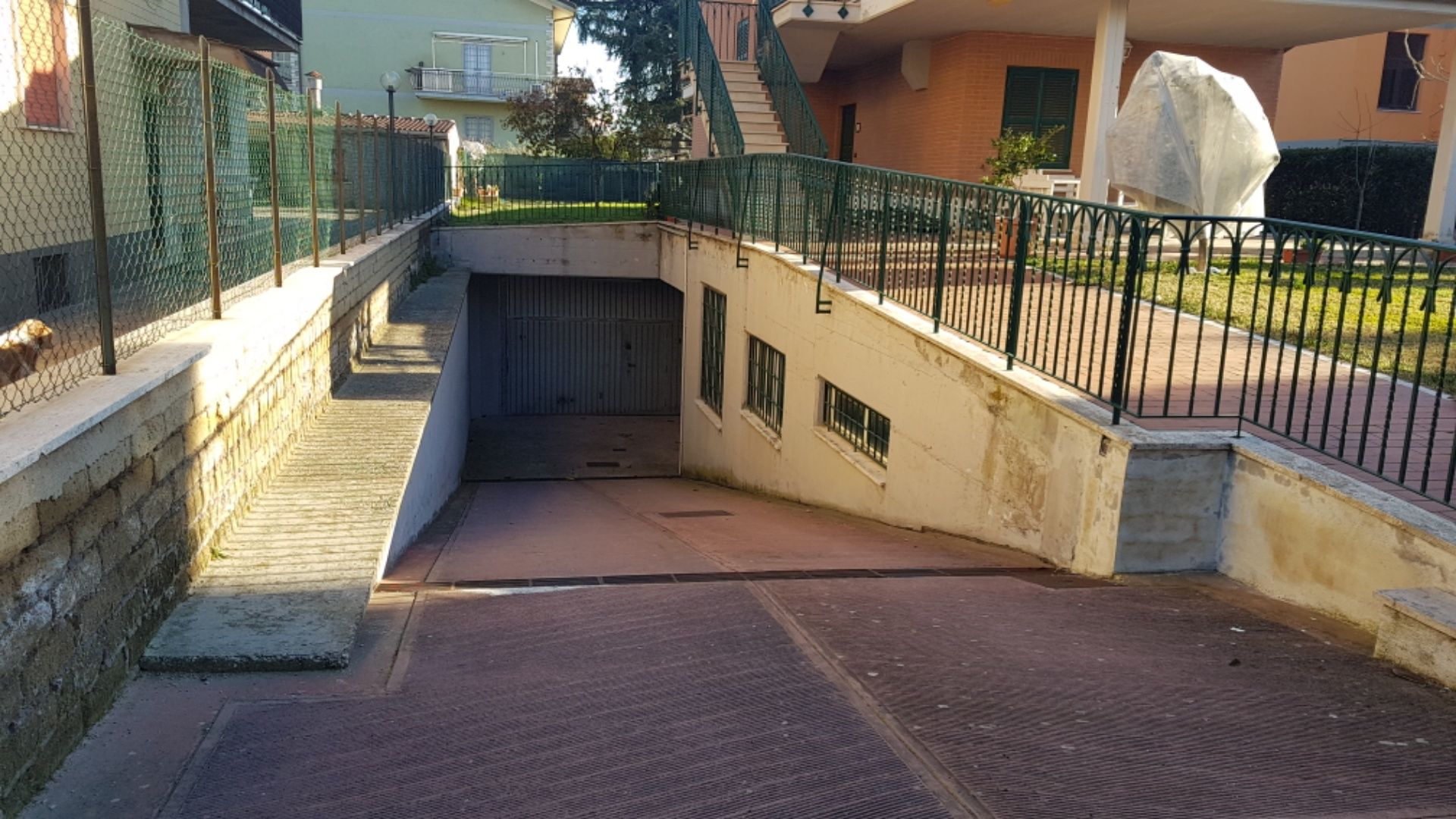 Magazzino in affitto a Roma