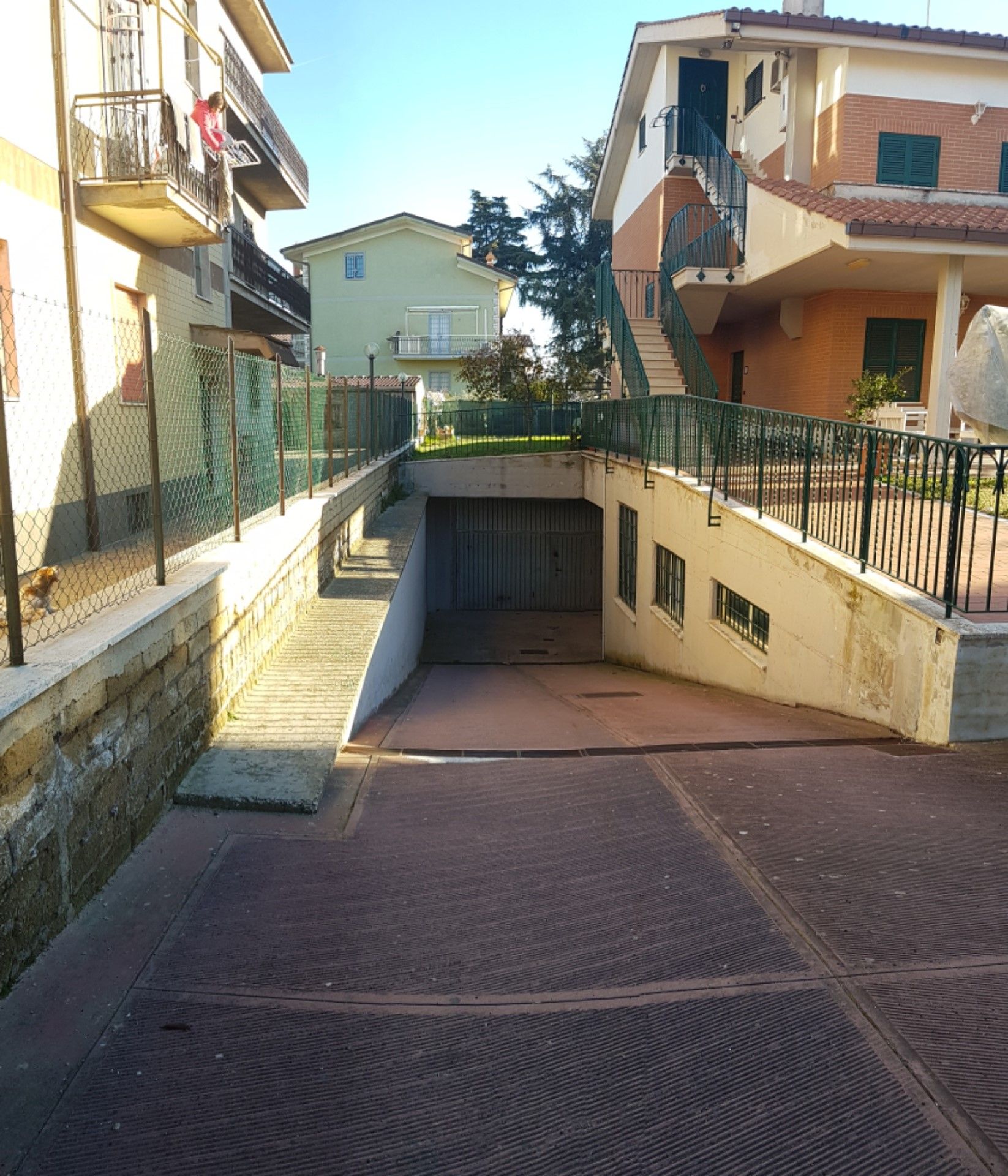 Magazzino in affitto a Roma
