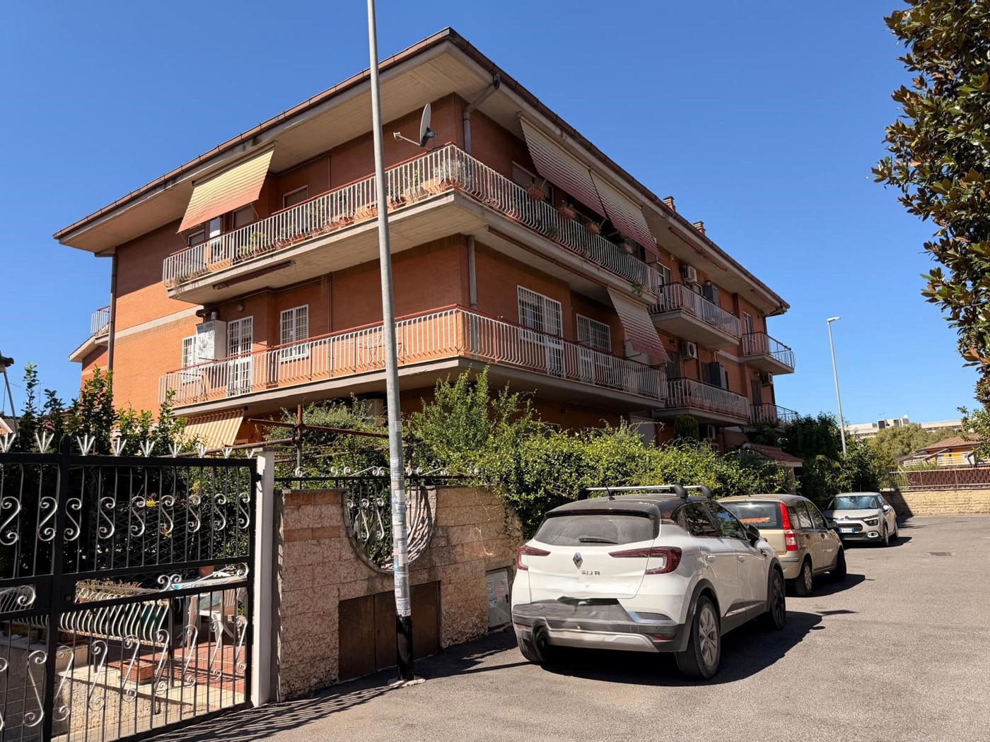 Bilocale arredato in affitto a Roma