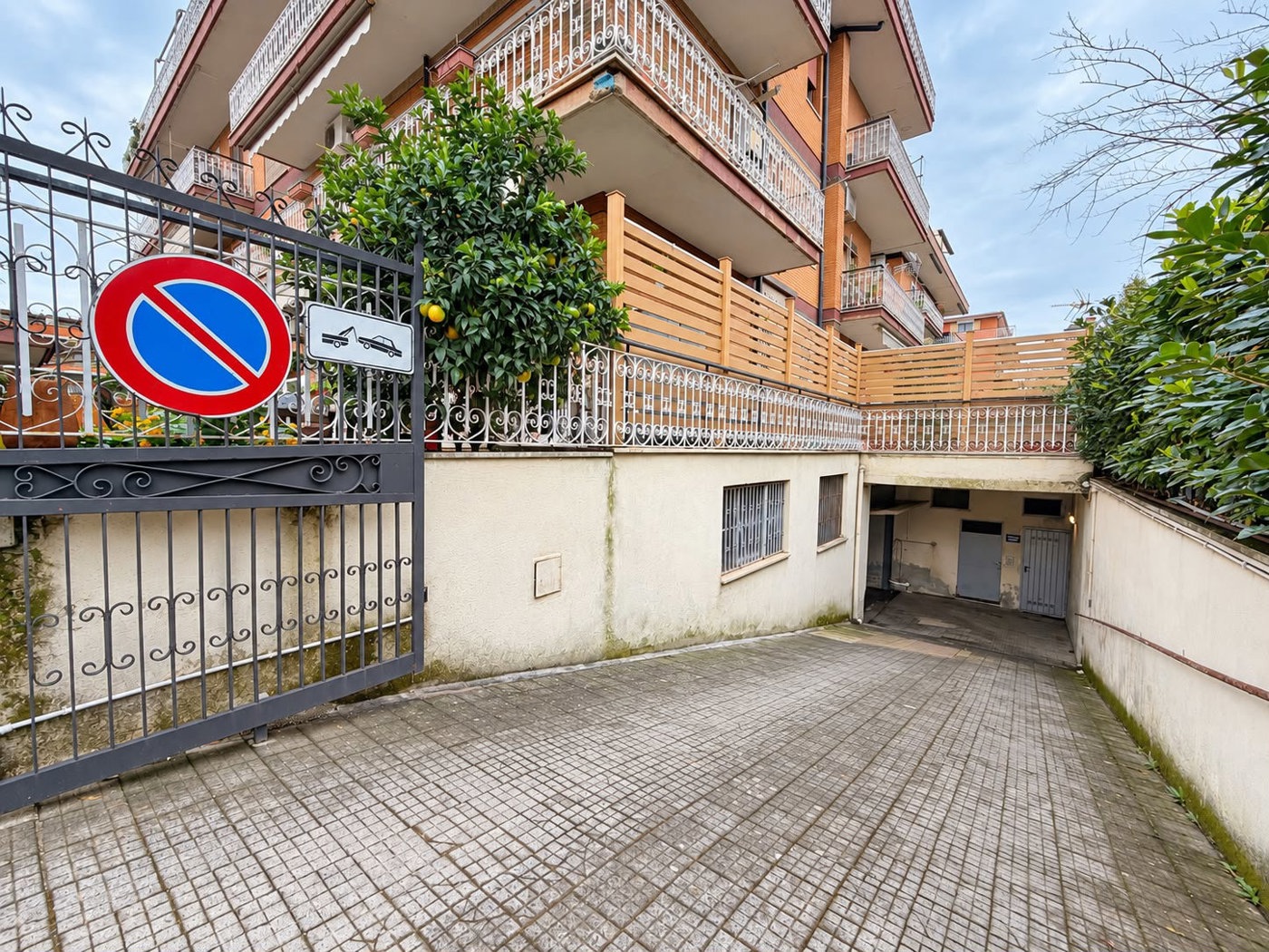 Box/Garage 6mq in affitto a Roma