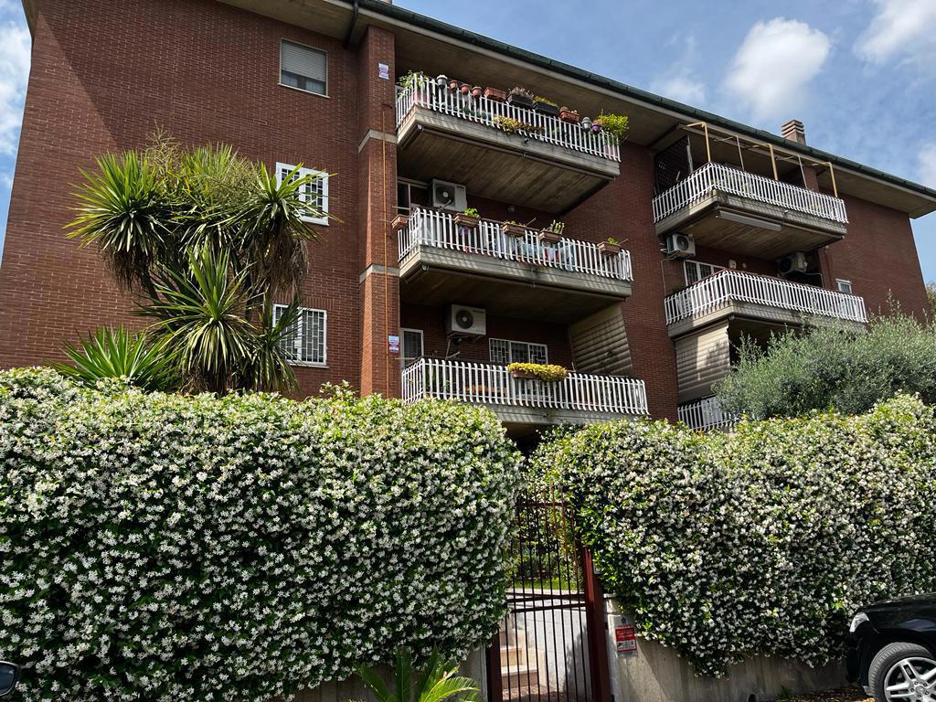 Bilocale arredato in affitto a Roma