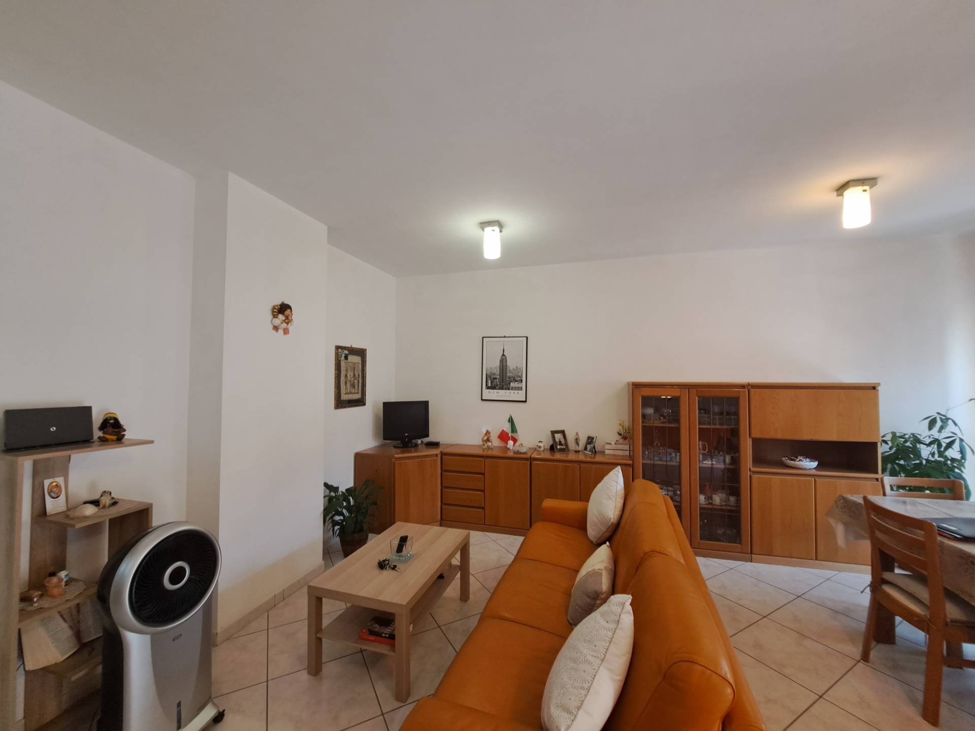 APPARTAMENTO CON GARAGE in vendita a Folignano, Villa Pigna