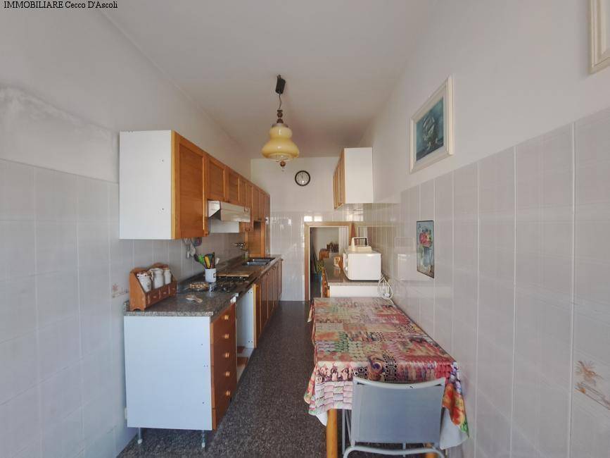 Appartamento con giardino in vendita a Castignano