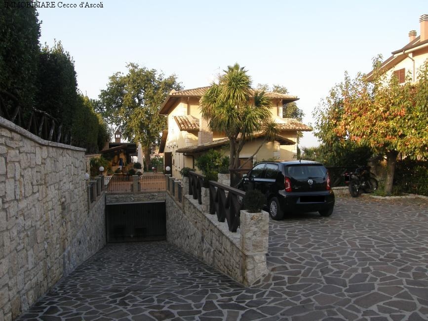 Villa in vendita a Folignano, Villa Pigna