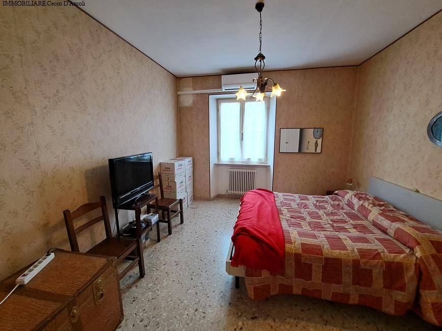 Appartamento con giardino in vendita a Ascoli Piceno, Centro Storico