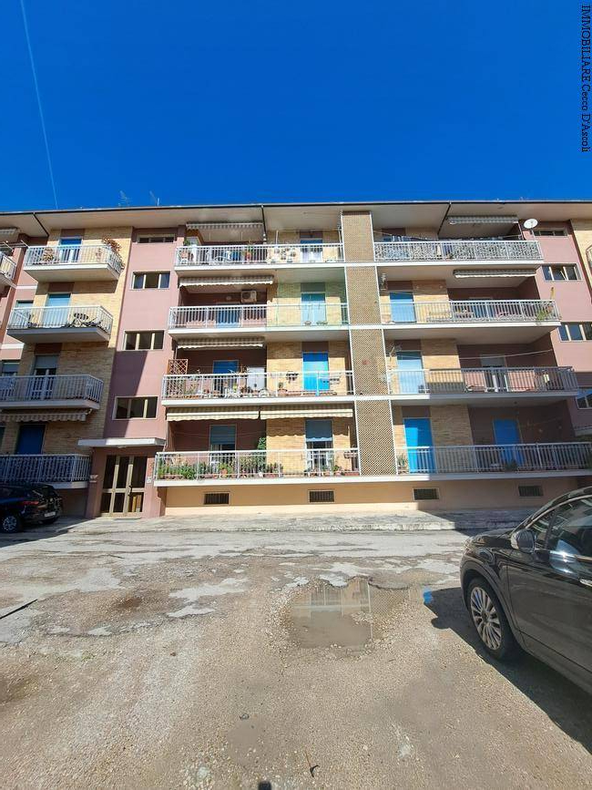 Appartamento in vendita a Ascoli Piceno, Borgo Solest