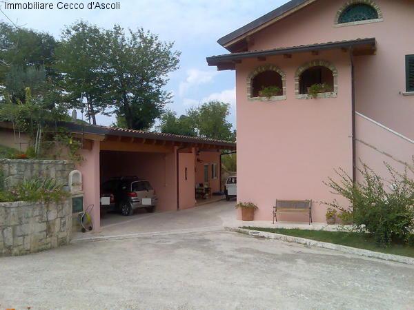 Villa in vendita a Ascoli Piceno