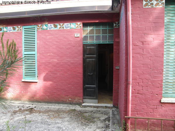 Rustico in vendita a Venarotta