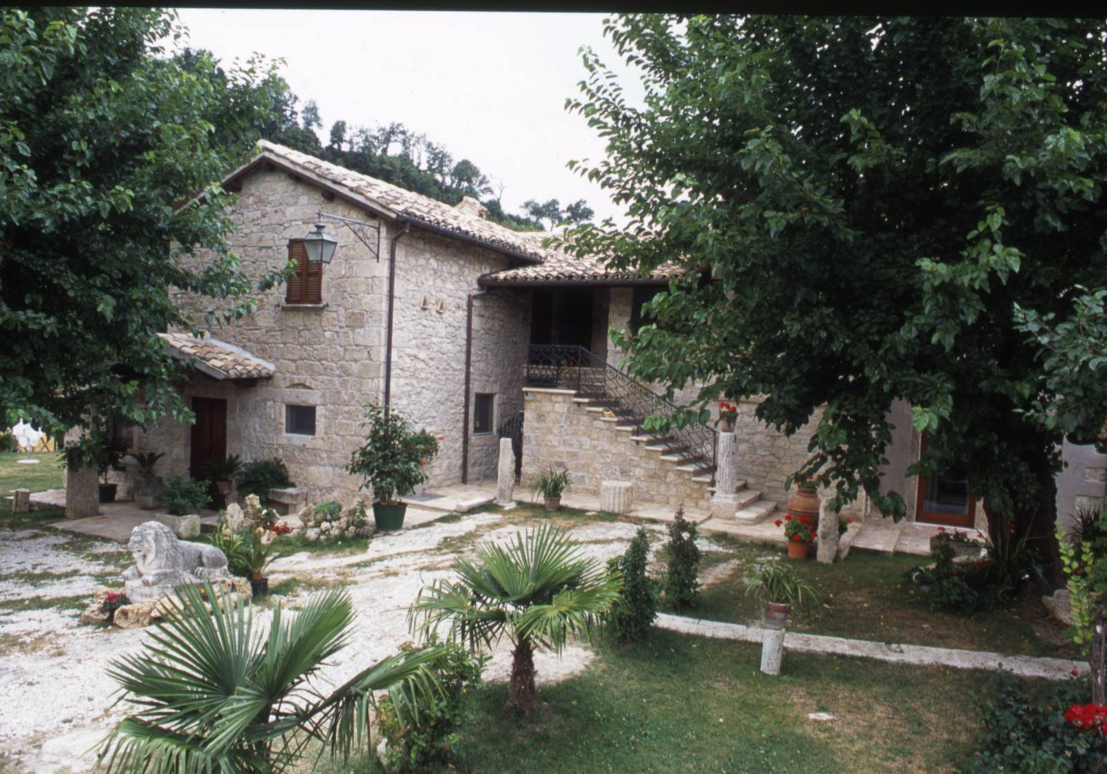 Casolare in vendita a Ascoli Piceno, Rosara