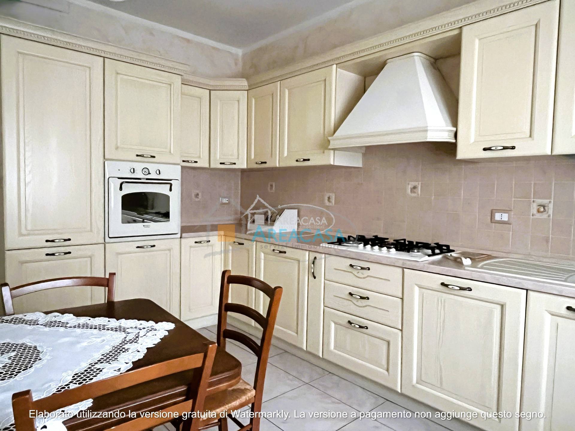 Appartamento in vendita a Roccafluvione, Marsia