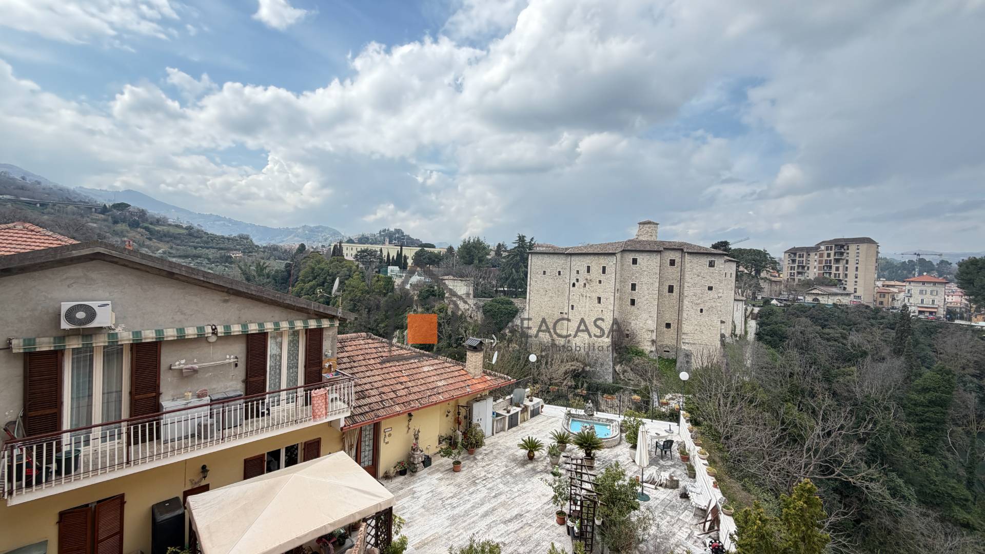 Appartamento in vendita a Ascoli Piceno, Caldaie