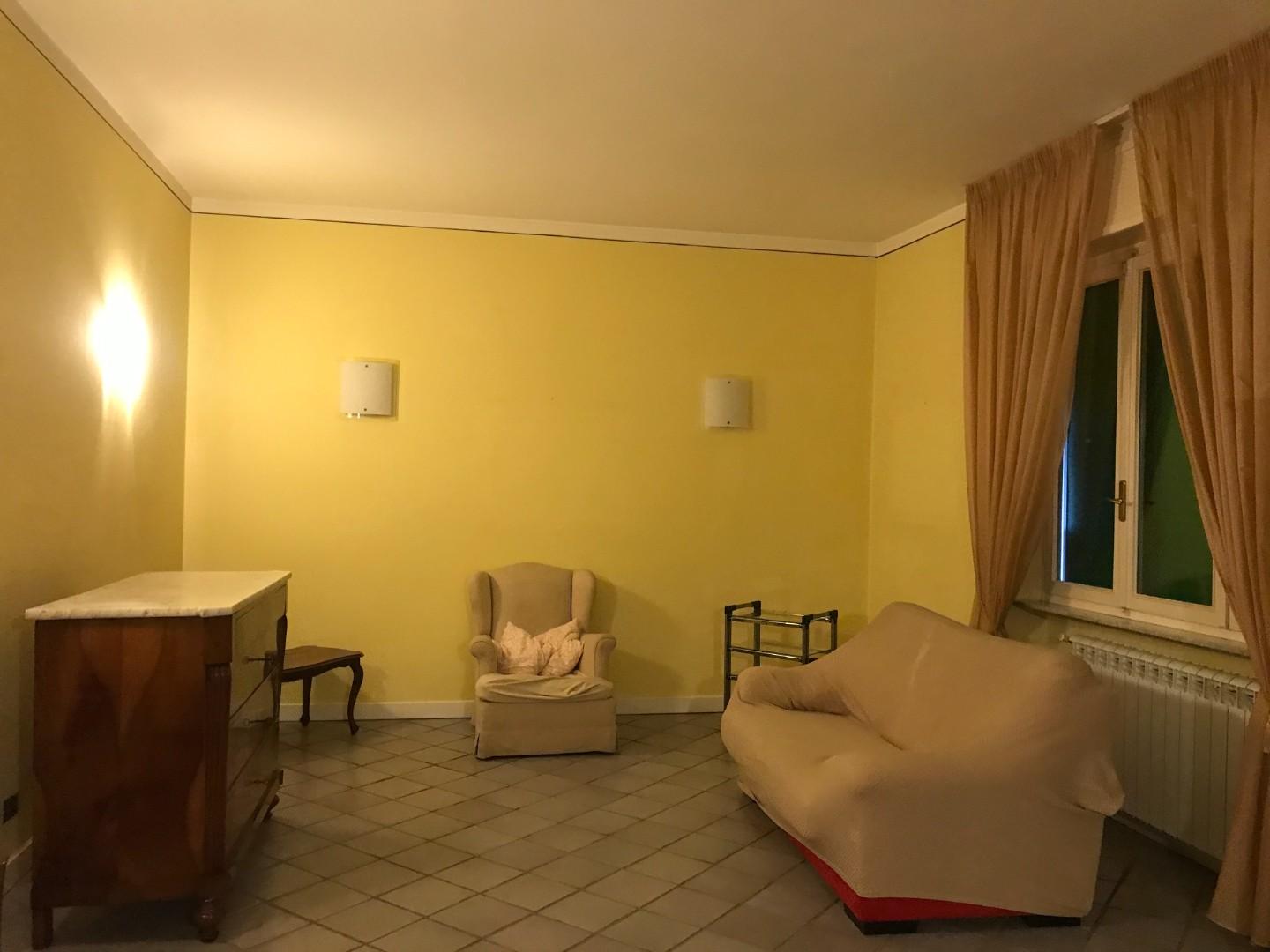 Appartamento con terrazzi, Lucca san marco