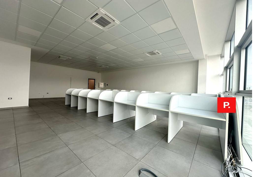 Studio/Ufficio in affitto a Curti