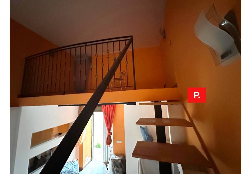 Locale commerciale in vendita a Santa Maria Capua Vetere