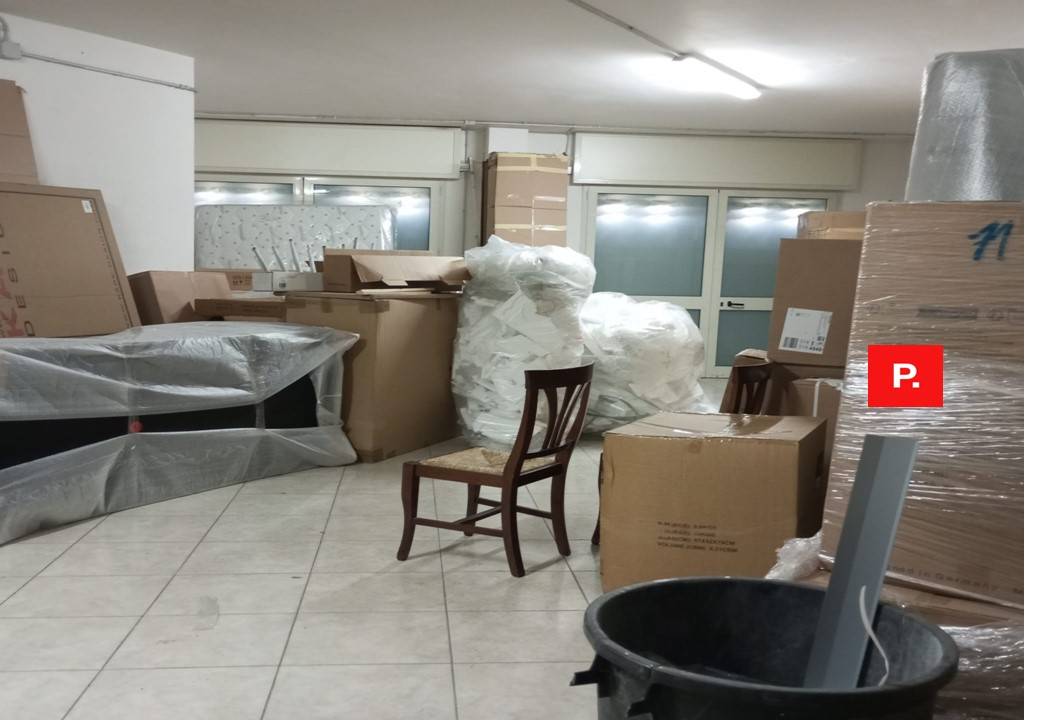 box auto in vendita a Santa Maria Capua Vetere