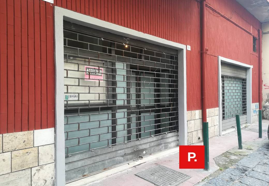 Locale commerciale in vendita a Santa Maria Capua Vetere
