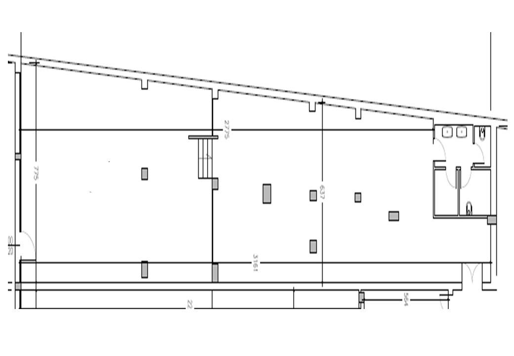 Locale commerciale in affitto a Santa Maria Capua Vetere